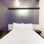 Spot On 73037 Trinath Hotel